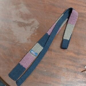 Vintage Pips by Rooster Wool Knit Tie in Navy and Mauve